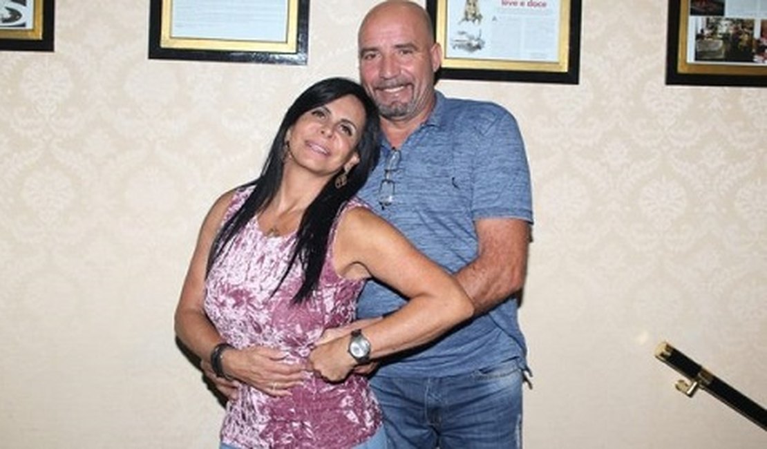 17º: Depois de 7 anos, Gretchen anuncia fim de casamento com empresário português