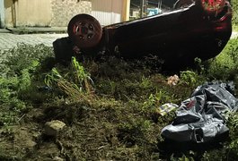 Homem morre em capotamento de carro em Arapiraca; gestante e três crianças sofrem ferimentos