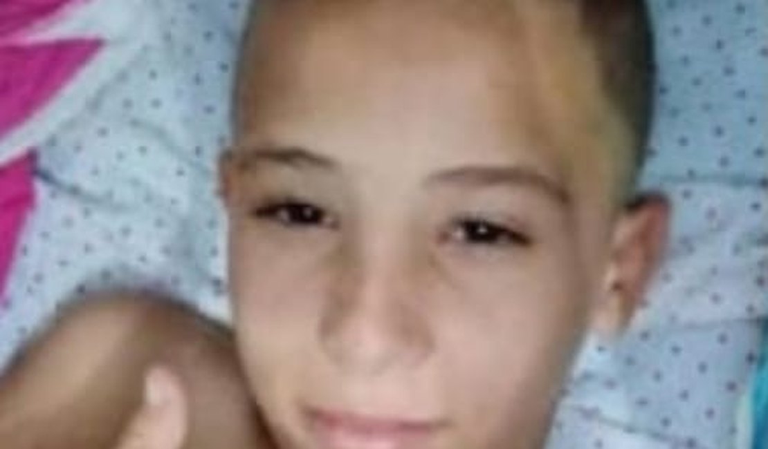 Menino de 12 anos se afoga em bica e corpo segue desaparecido em Arapiraca