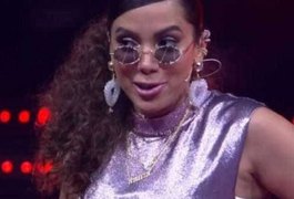 Anitta participa do 'The Voice' e diz não ter a melhor voz do mundo