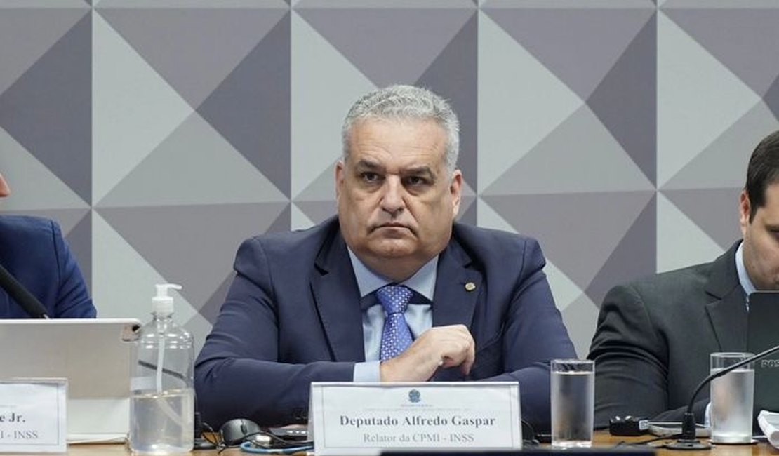 Mais de 200 indiciamentos: Alfredo Gaspar avança na fase final do relatório da CPMI que investiga crime contra aposentados e pensionistas