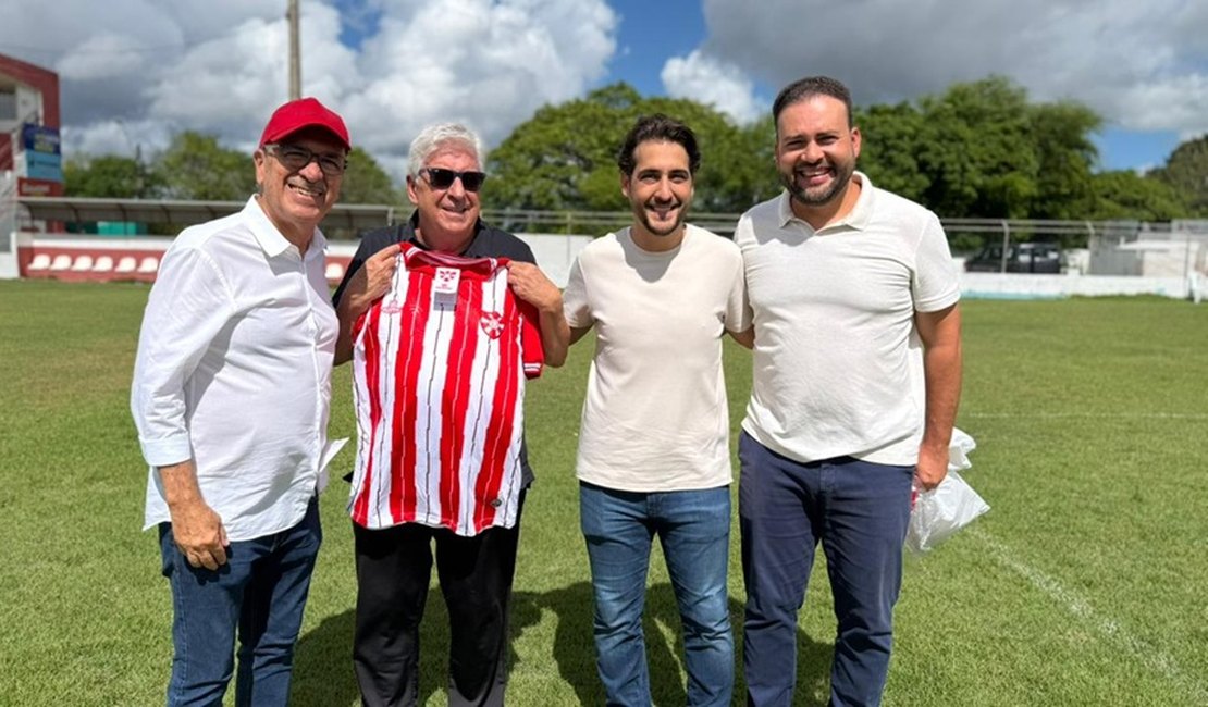 Vila Galé visita Penedo e cidade fica mais perto de receber resort de luxo com apoio de Ronaldo Lopes e Guilherme Lopes