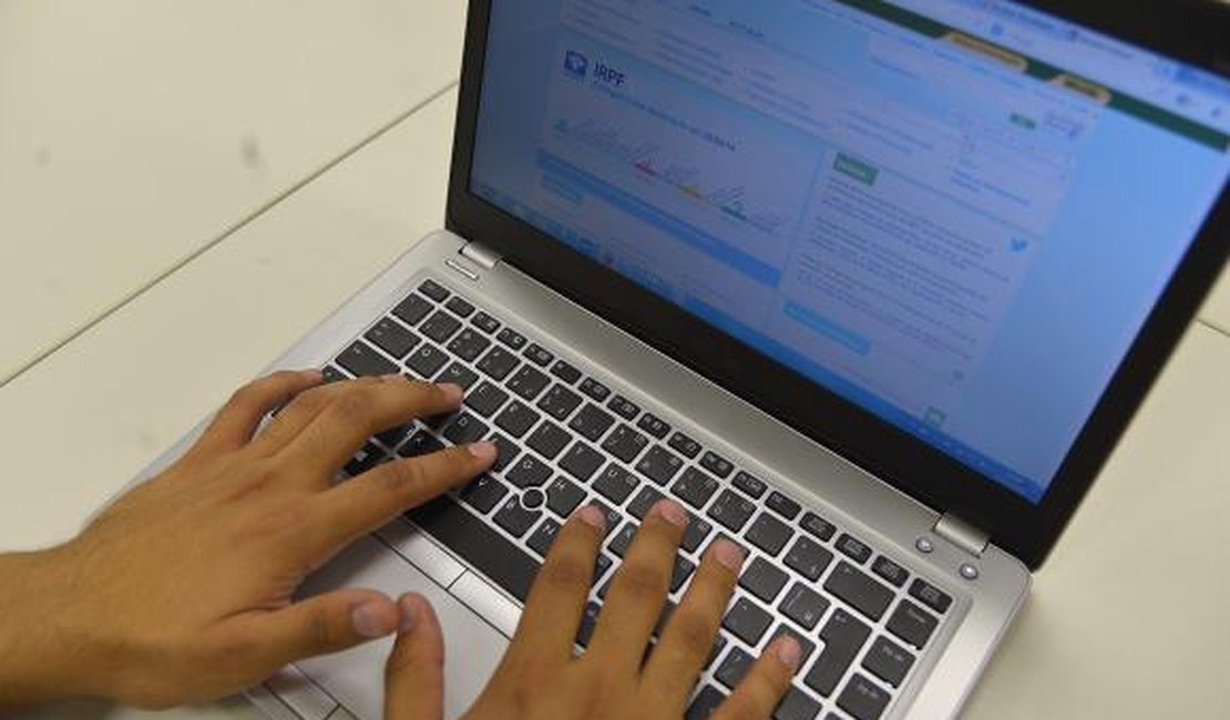 Receita abre hoje consulta ao 3º lote de restituição do Imposto de Renda