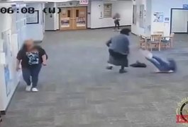 Aluno espanca professora após ter videogame retirado durante aula; veja vídeo