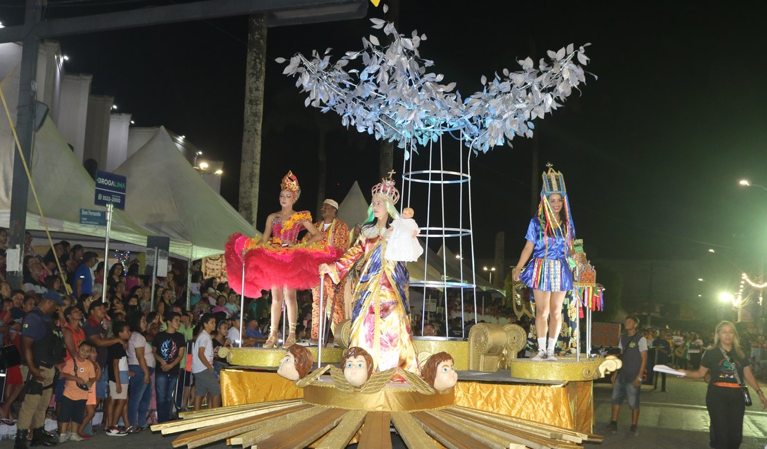 VÍDEO: Desfile cívico-militar percorre ruas de Arapiraca no aniversário da cidade