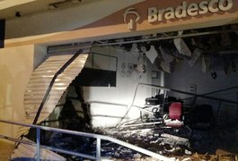 Bandidos explodem agência bancária de Minador do Negrão, AL