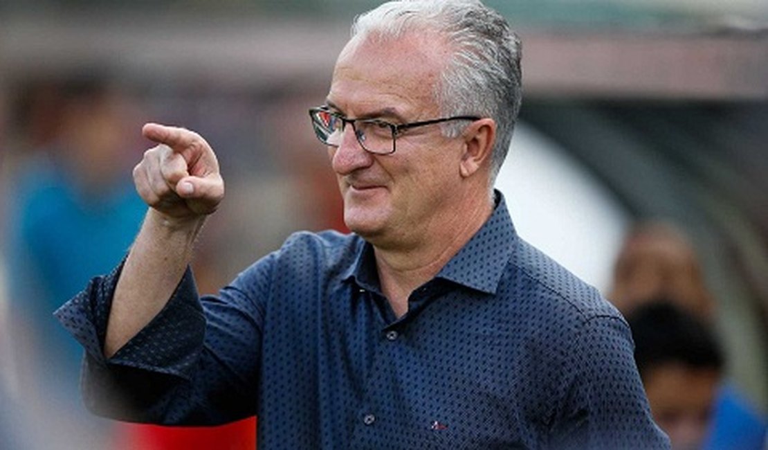 Dorival Júnior assume comando do Flamengo