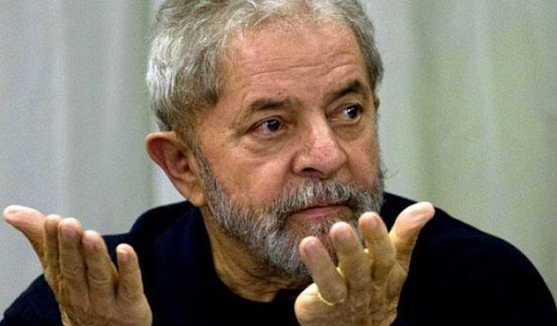 Procuradores da Lava Jato pedem que Lula cumpra pena em semiaberto