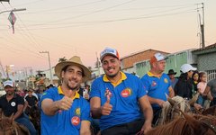 Na maior cavalgada de Igreja Nova, Geraldo Neto reafirma apoio a Guilherme Lopes para deputado estadual