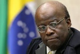 Joaquim Barbosa descarta candidatura política