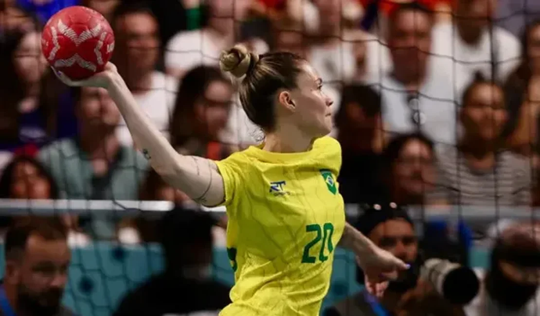 Brasil estreia com vitória sobre a Espanha e quebra tabu no handebol feminino