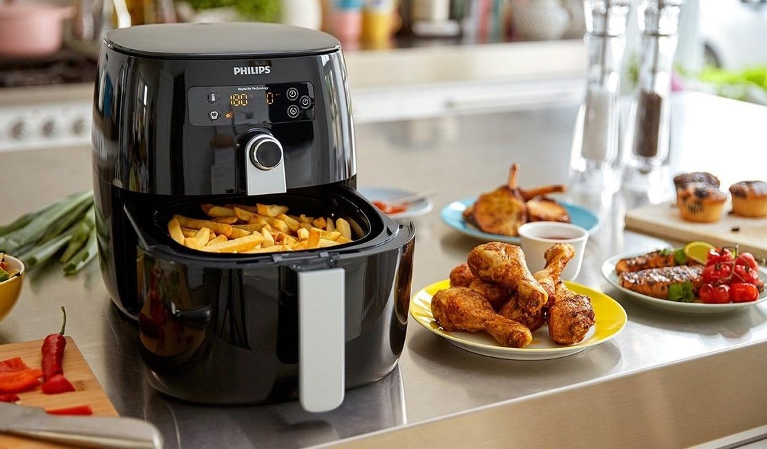 Os 7 alimentos que você nunca deve cozinhar na air fryer, segundo especialistas