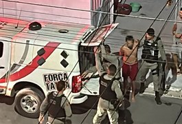 Armado com facas, homem ameaça a própria esposa e criança em Marechal Deodoro