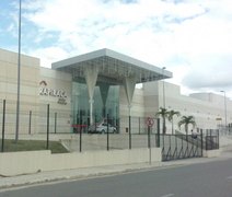 Consumidores reclamam de preços abusivos do estacionamento do Arapiraca Garden Shopping