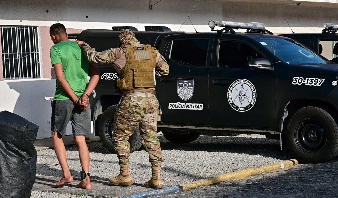 Operação integrada cumpre 11 mandados e mira integrantes do Comando Vermelho em Maceió e Marechal Deodoro