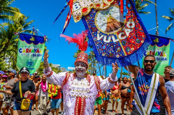Prévias carnavalescas de Maceió seguem animando a cidade neste fim de semana