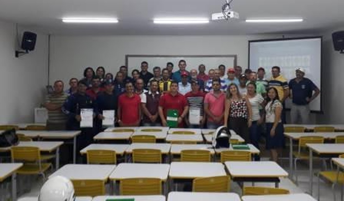 Guarda Municipal de Girau do Ponciano participa de capacitação sobre organização do trânsito