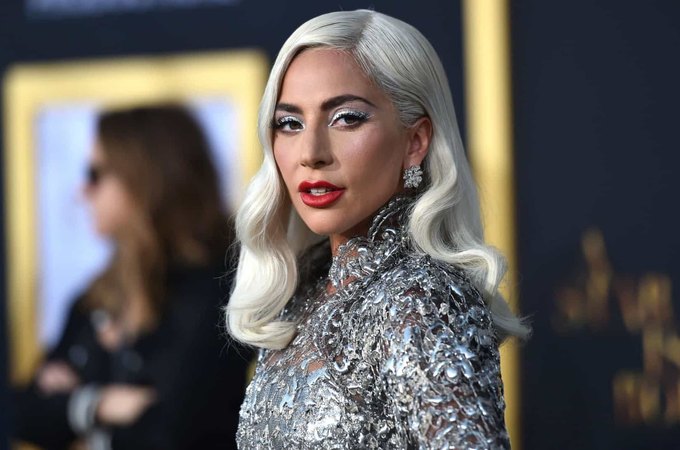 Lady Gaga assina contrato para show gratuito em Copacabana, diz jornalista