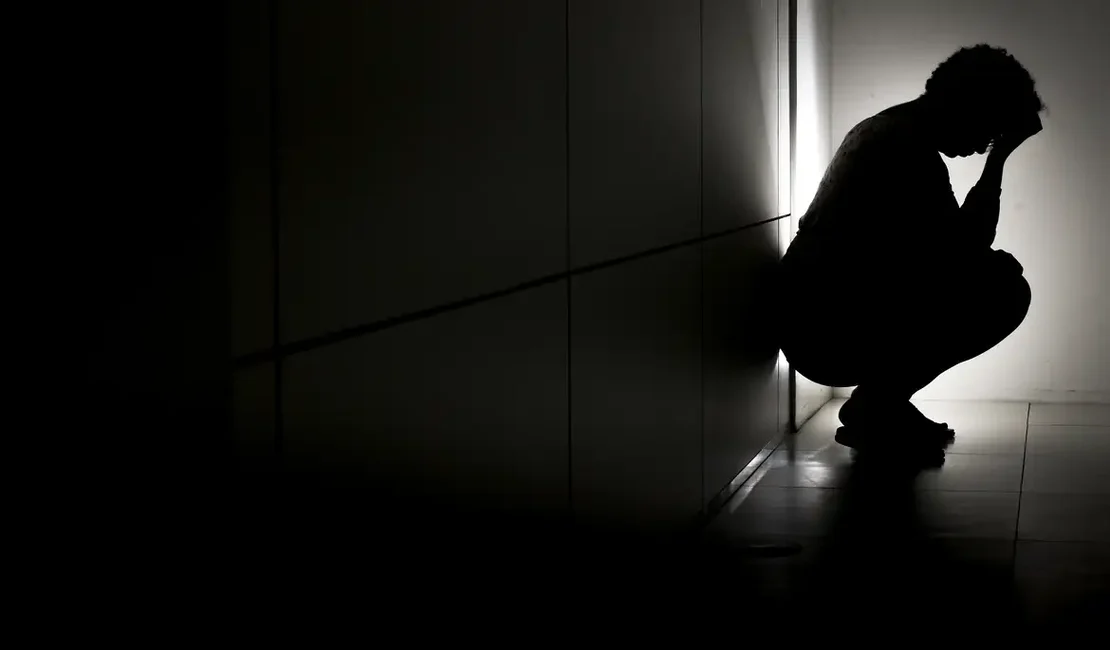 Uma em cada 4 pessoas já pensou em suicídio, alerta pesquisa