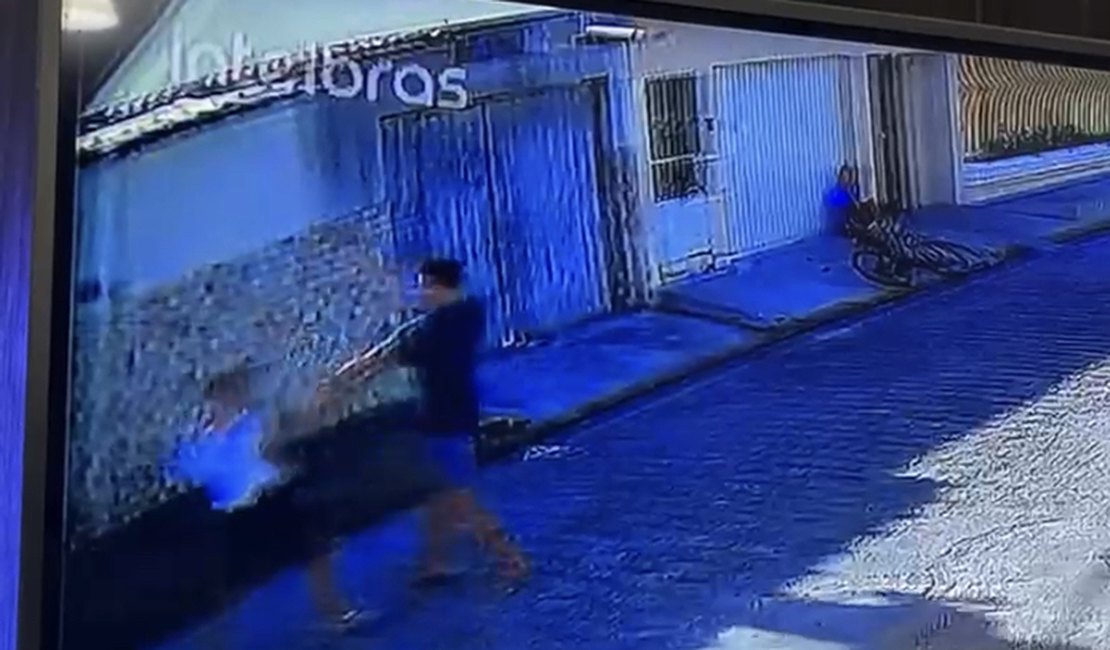 Adolescente primo de vereador arapiraquense fica ferido após ser esfaqueado