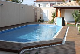 Criança de 1 e 06 meses morre afogada em piscina, em Arapiraca