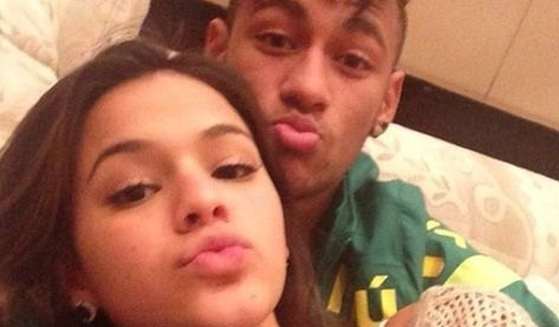 Bruna Marquezine e Neymar postam mensagens misteriosas na web