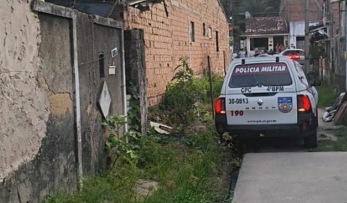 Jovem de 18 anos é assassinado com quatro disparos de arma de fogo em Maceió