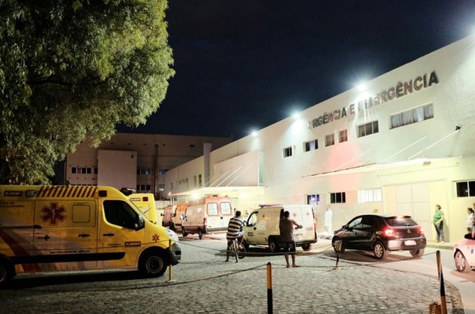 Ataque a tiros deixa dois feridos no Jardim Petrópolis, em Maceió