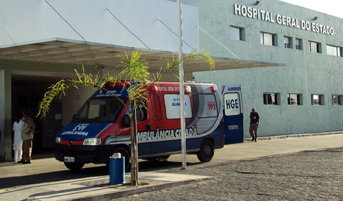 Soldado da PM sofre atentado e é internado no Hospital Geral do Estado