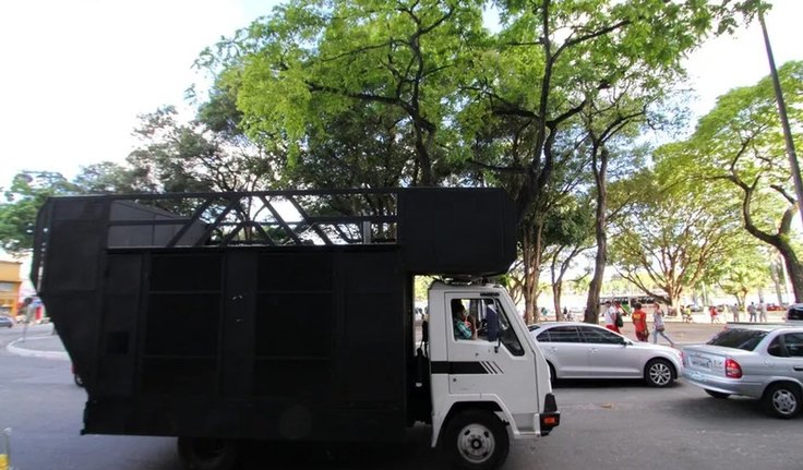 Justiça Eleitoral proíbe uso de minitrio como meio autônomo de propaganda eleitoral
