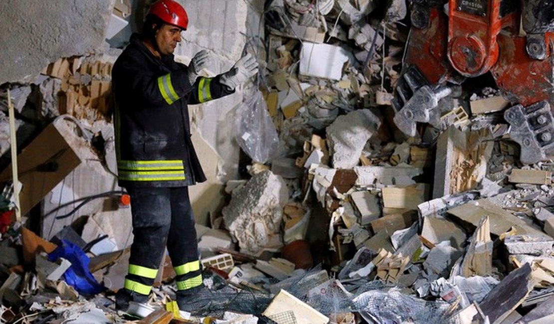 Vai a 247 o nº de mortos após forte terremoto na Itália