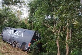 Acidente envolvendo ônibus da banda Moleca 100 Vergonha deixa um morto no Piauí