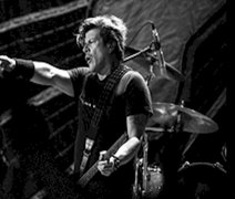 Paulo Ricardo volta aos palcos para celebrar os 35 anos de 'Rádio Pirata Ao Vivo'