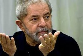 Polícia deflagra nova fase da Lava Jato na casa do ex-presidente Lula