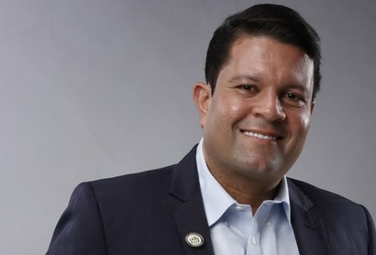 Projeto de Allan Pierre pode garantir isenção da taxa de iluminação para famílias com autistas em Maceió