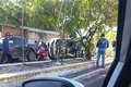 Motorista capota carro de passeio no bairro Cacimbas, em Arapiraca