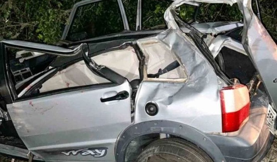 Ultrapassagem equivocada resulta em colisão de veículos e três pessoas feridas no Sertão de Alagoas