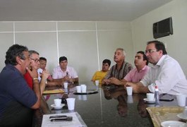 Luciano destaca parceria de empresários e vereadores na duplicação da AL-110