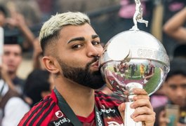 Flamengo encerra novela e acerta compra de Gabigol