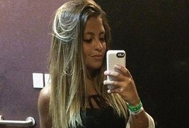Filha de Romário compartilha foto de biquíni e ganha chuva de elogios