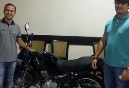 Diretoria do ASA sorteia motocicleta para ajudar nos custos de arbitragem FIFA