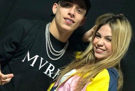 Pai de Melody nega namoro da filha com MC Pedrinho: 'Ela é uma criança'