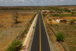 Estado entrega recuperação asfáltica em Jaramataia e Lagoa da Canoa nesta terça-feira (13)