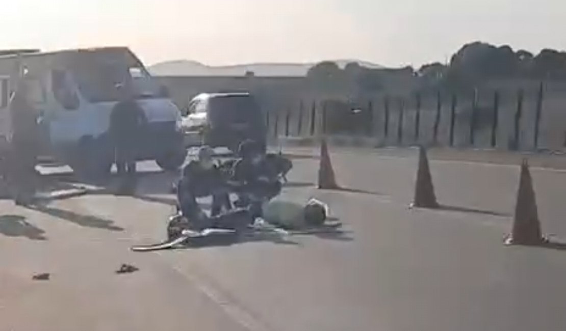 Colisão entre duas motocicletas deixa feridos na AL-110, em Coité do Noia