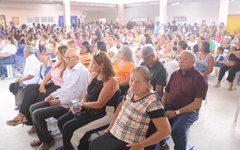 Prefeito entrega escola no Povoado Alazão