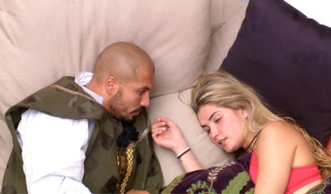 BBB15: Fernando e Aline dizem que estão isolados na casa