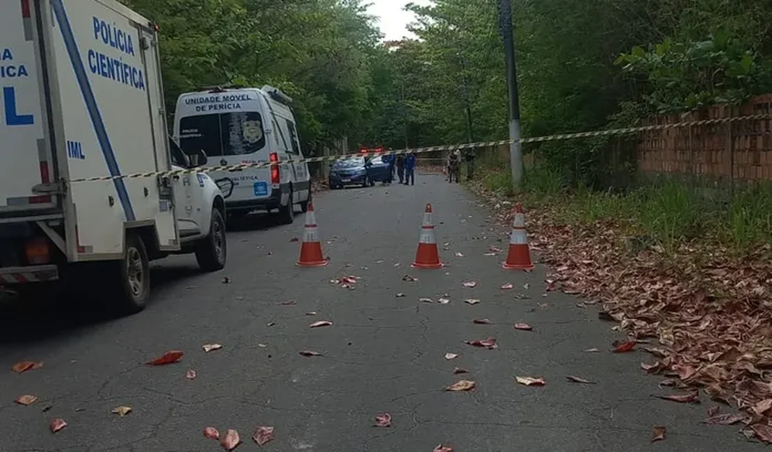 Motorista por aplicativo que reagiu e atirou em assaltantes em Maceió também é militar da reserva