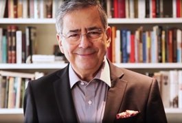 Jornalista Paulo Henrique Amorim é alvo de campanha a favor de sua demissão
