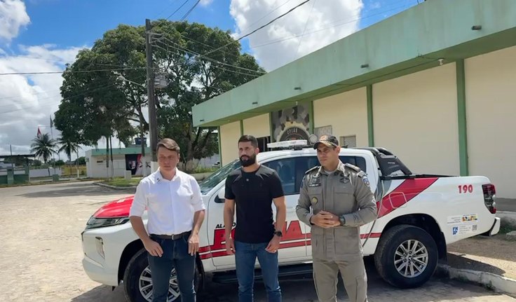 Vereador Vavazinho articula entrega de uma nova Viatura blindada para reforçar a segurança em Arapiraca