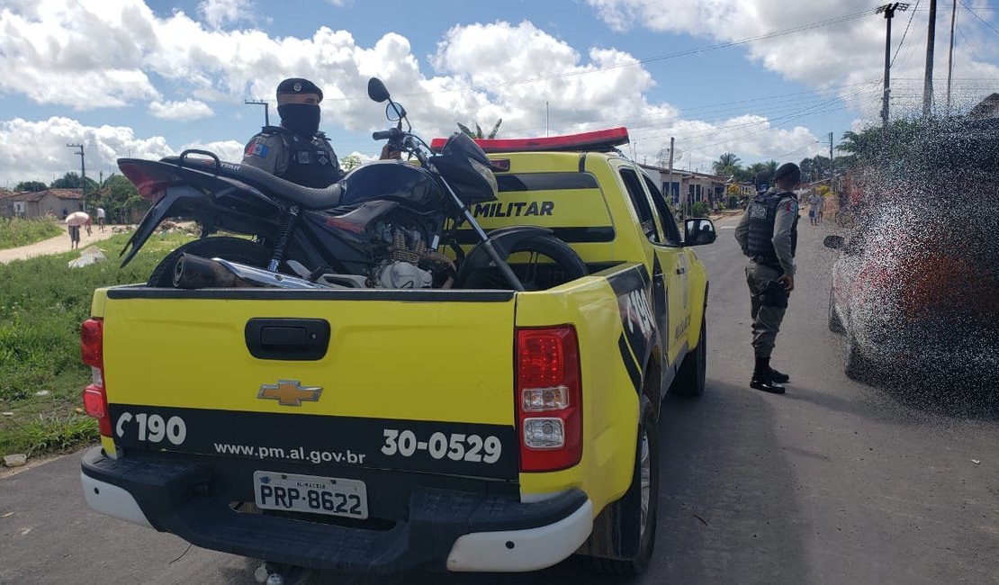 Homem é preso ao ser flagrado com moto roubada no interior alagoano